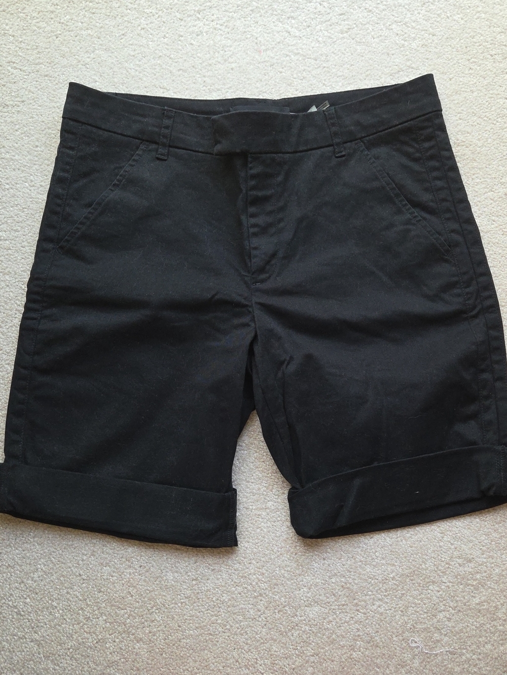 Women's Size 6 Ivanka Trump Bill Black Shorts With Zipper Front Closure